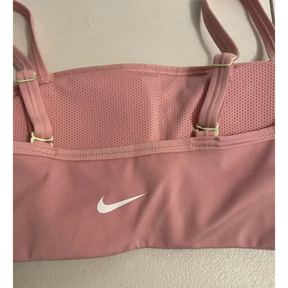 Nike Dri-fit‎ padded bra pink adjustable straps pink size Small